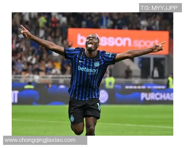 国际米兰前锋马丁内斯宣布留队，转会巴塞罗那传闻画上句号，未来仍为意甲立足